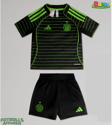 Celtic Bortaställ Barn 2025-26 Kortärmad (+ Korta byxor)